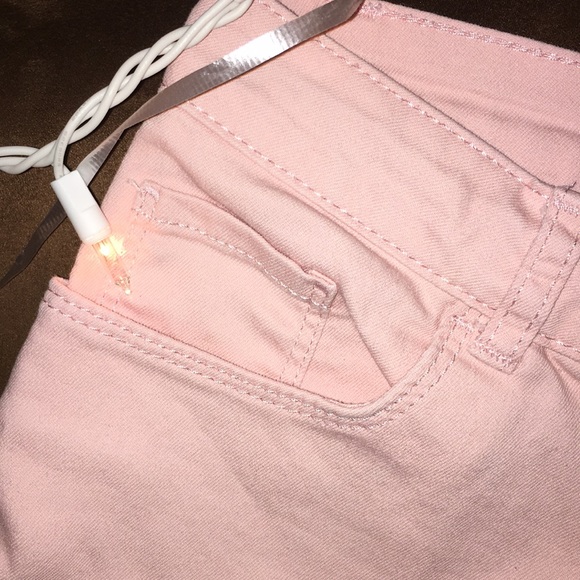 Pink - Picture 3 of 4